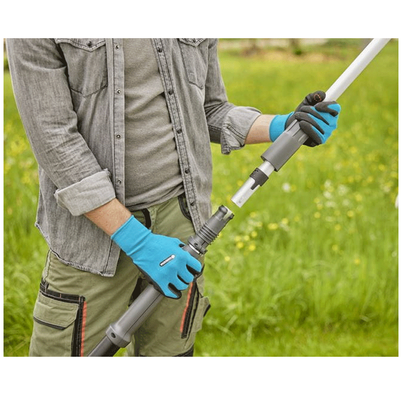 GARDENA 14776-20 Akku-Teleskop-Baumschere HighCut 360/18V P4A Ready-To-Use Set