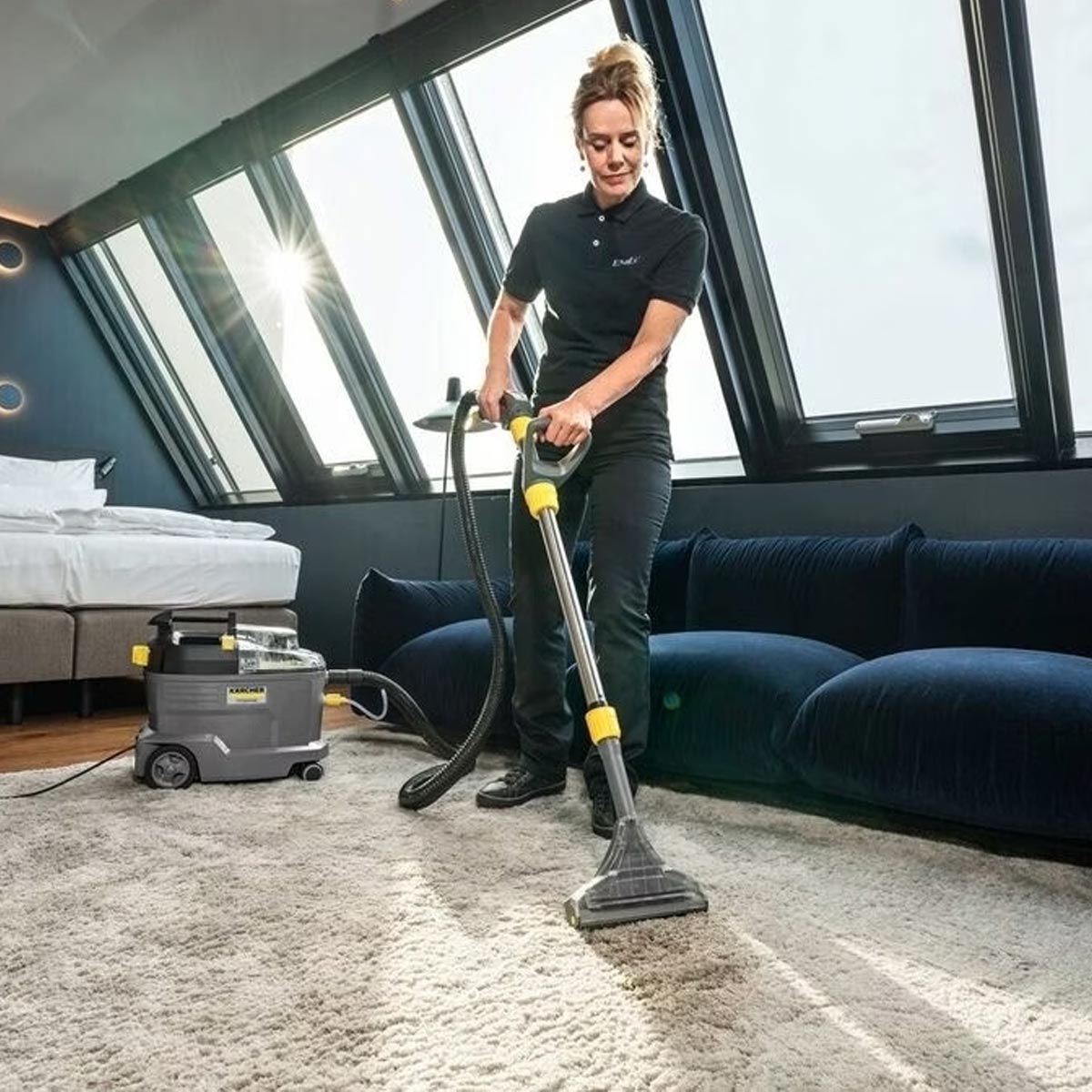 Kärcher Puzzi 8/1 Adv Waschsauger anthrazit