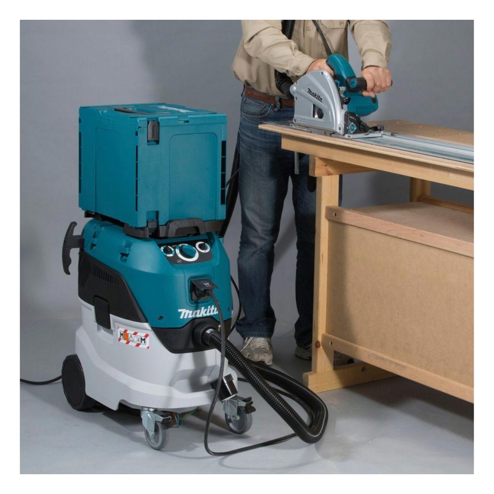 Makita VC4210M Industriesauger