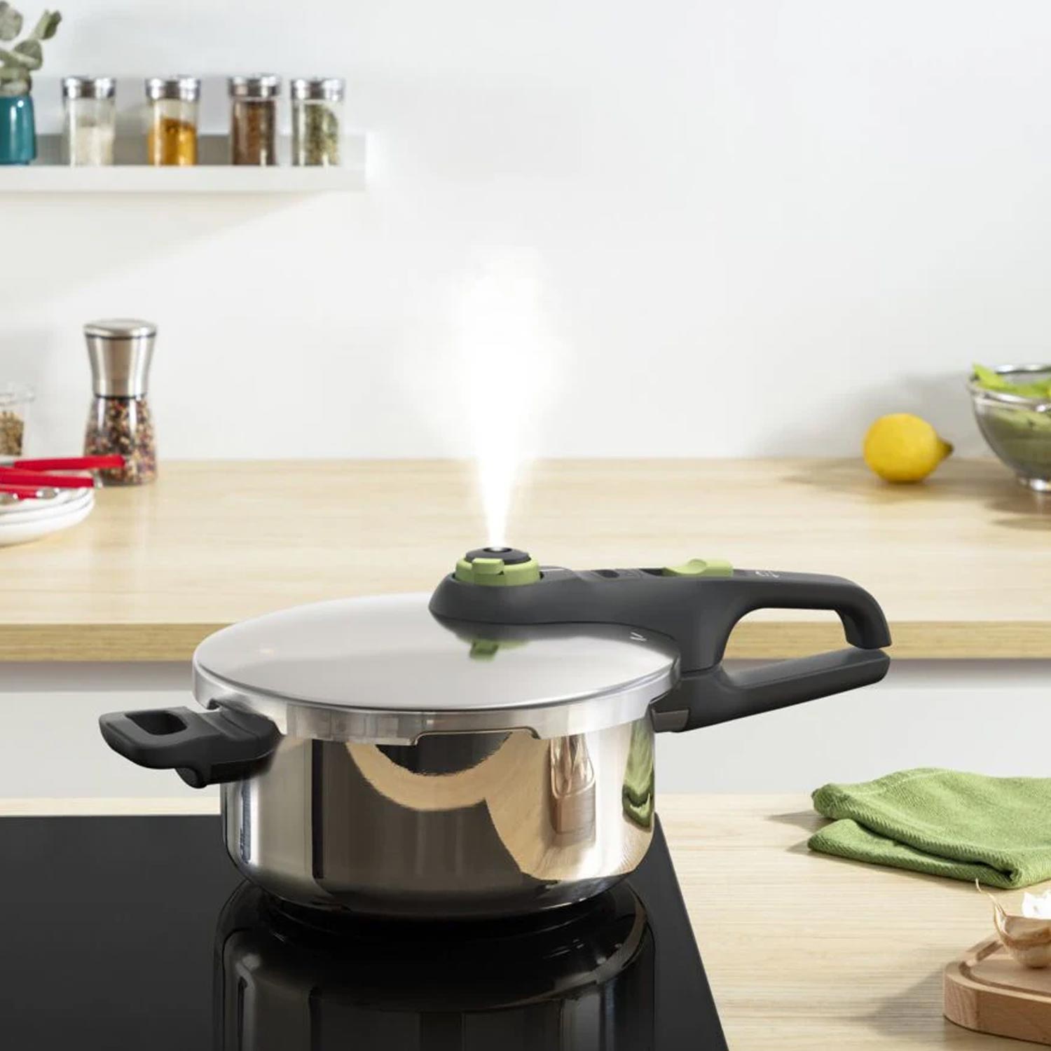 Tefal Secure 5 Trendy Schnellkochtopf 4 Liter Topf