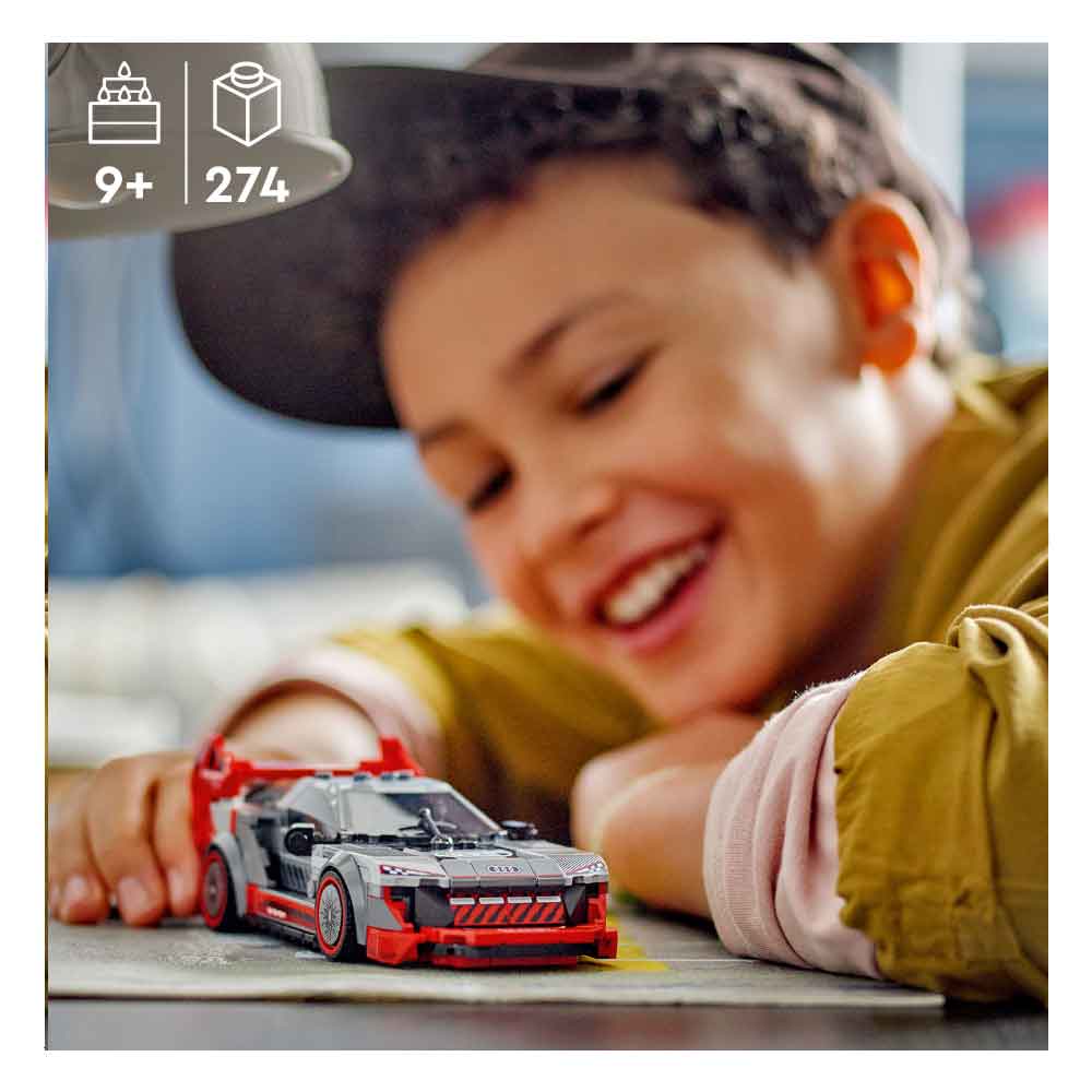 LEGO Speed Champions Audi S1 e-tron quattro Rennwagen (76921)