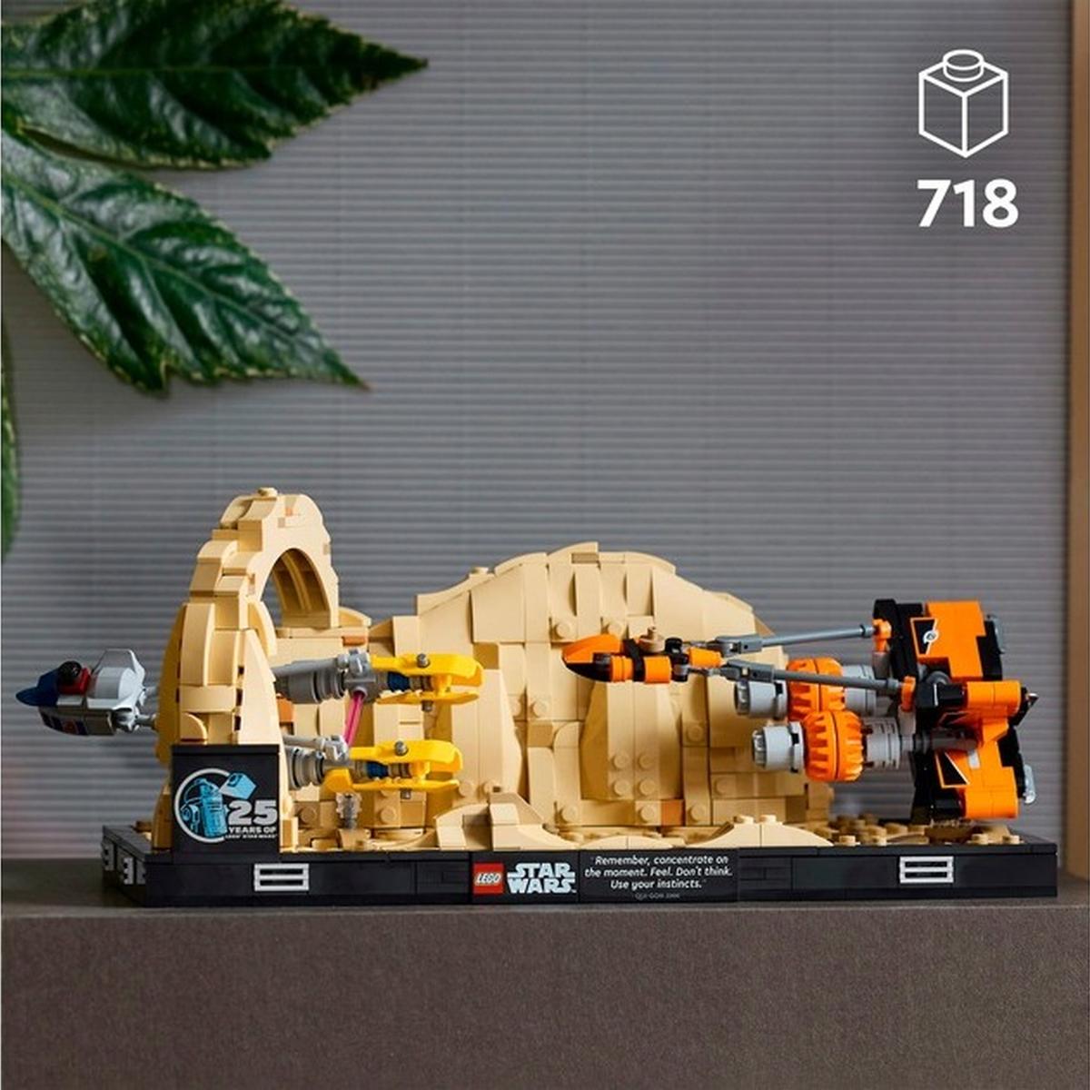 LEGO Star Wars - Podrennen in Mos Espa  Diorama (75380)