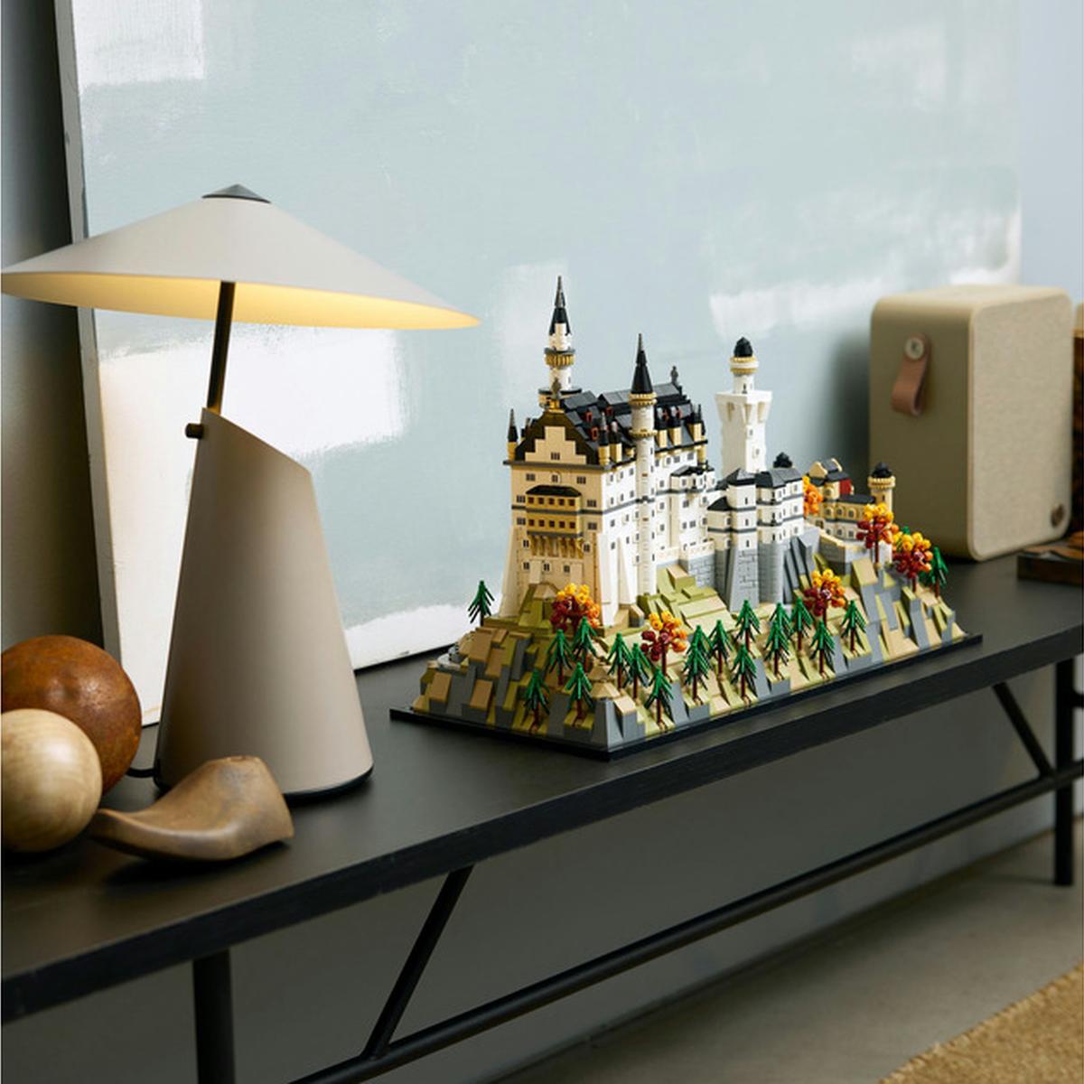 LEGO Architecture - Schloss Neuschwanstein (21063)