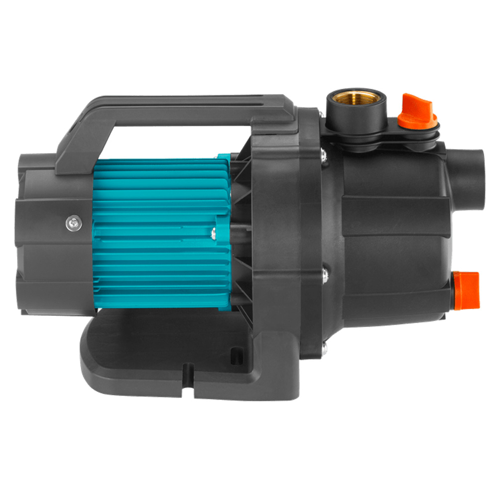 GARDENA 09011-47 Gartenpumpe 3000/4 BASIC Set